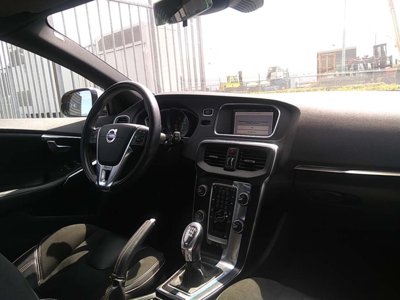 http://www.thecarauction.eu/leden/images/kavels/8546dbe9-c46d-476f-ba78-af17e6eb9f14-interieur.jpg